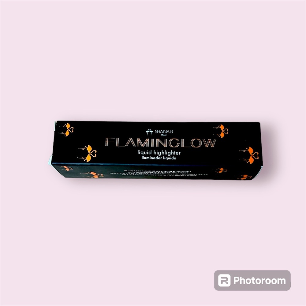 Shaina B. Miami buildable liquid highlighter